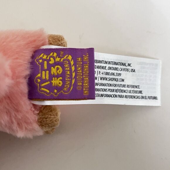 Honeymaru Mini Fluffy Highland Cow Plush Bag Clip Keychain BoxLunch Exclusive - Picture 7 of 10